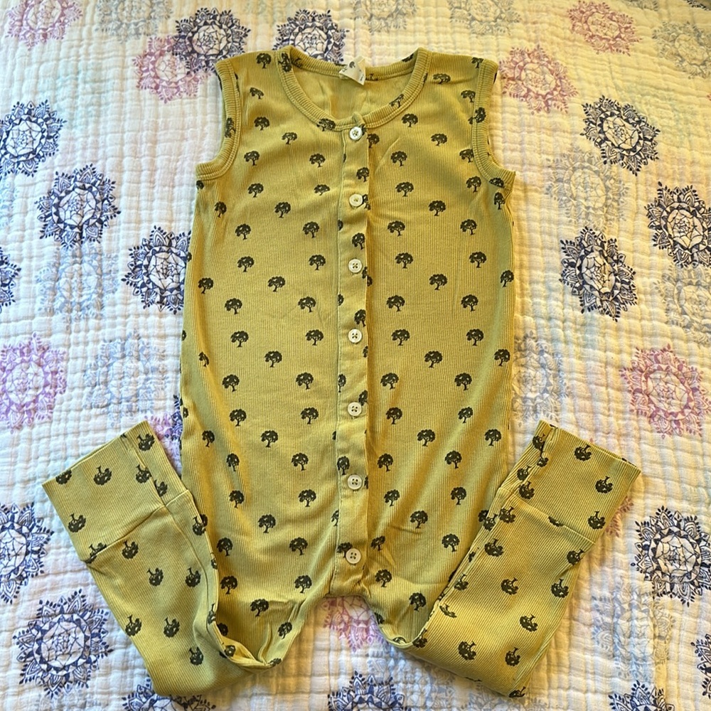 Kaye Quinn romper in a light yellow mustard green with darker tree print size 3t